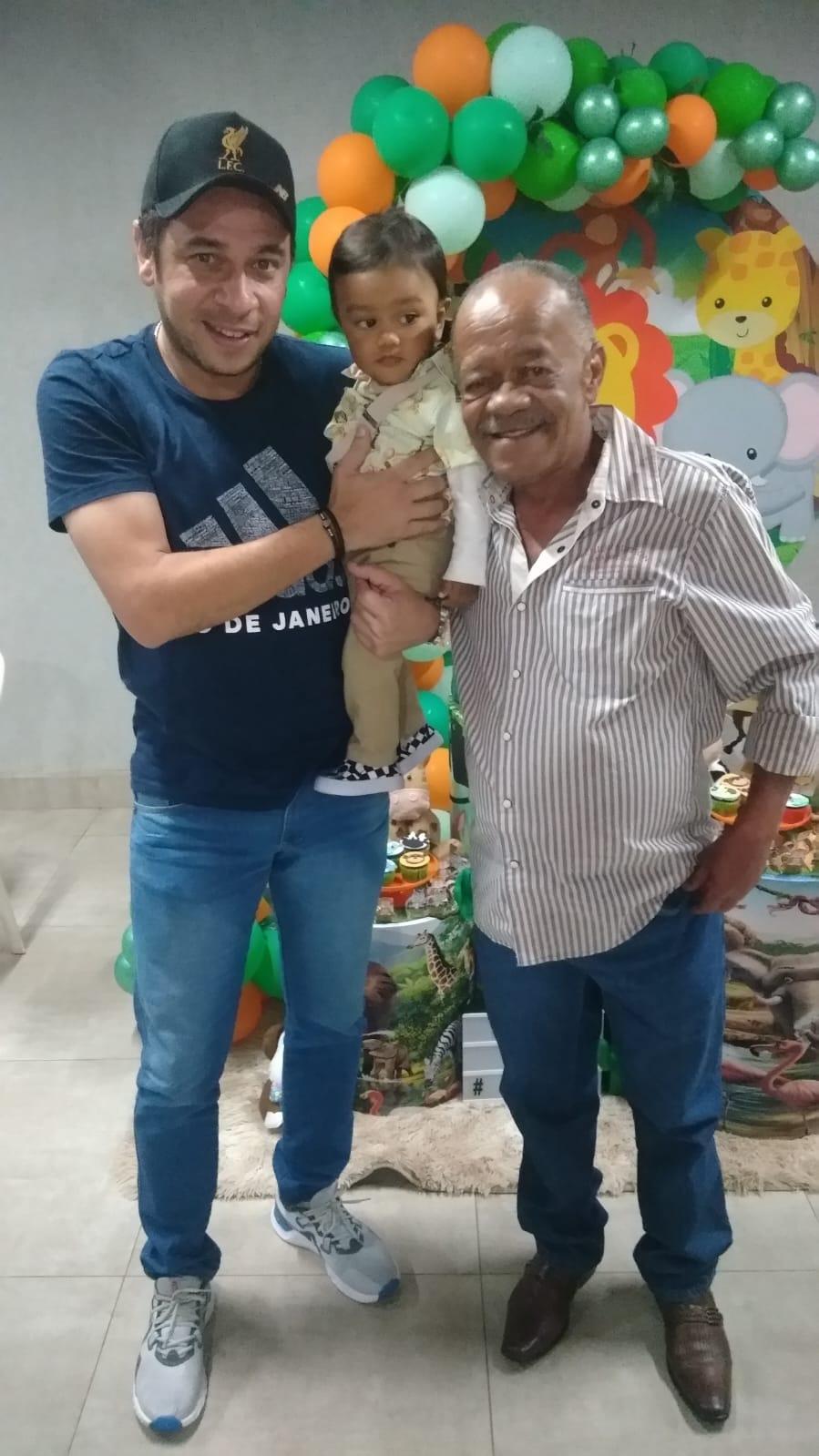 Dida com filho e neto (Arquivo)