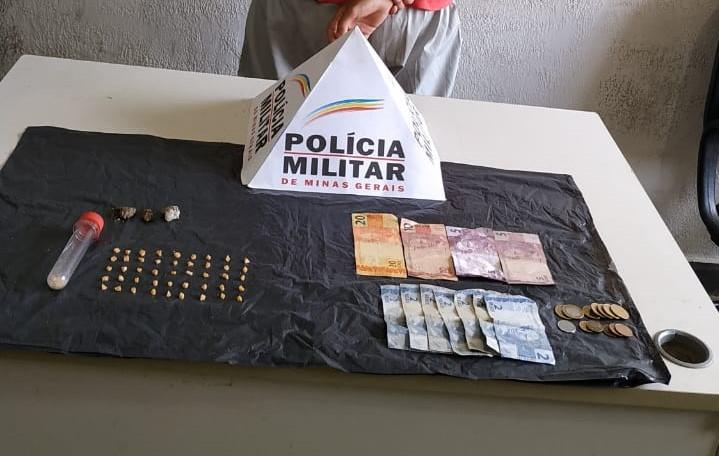 Material que estava com o adolescente foi apreendido e, diante da mãe, ele admitiu que realiza tráfico de drogas (Foto/Divulgação)