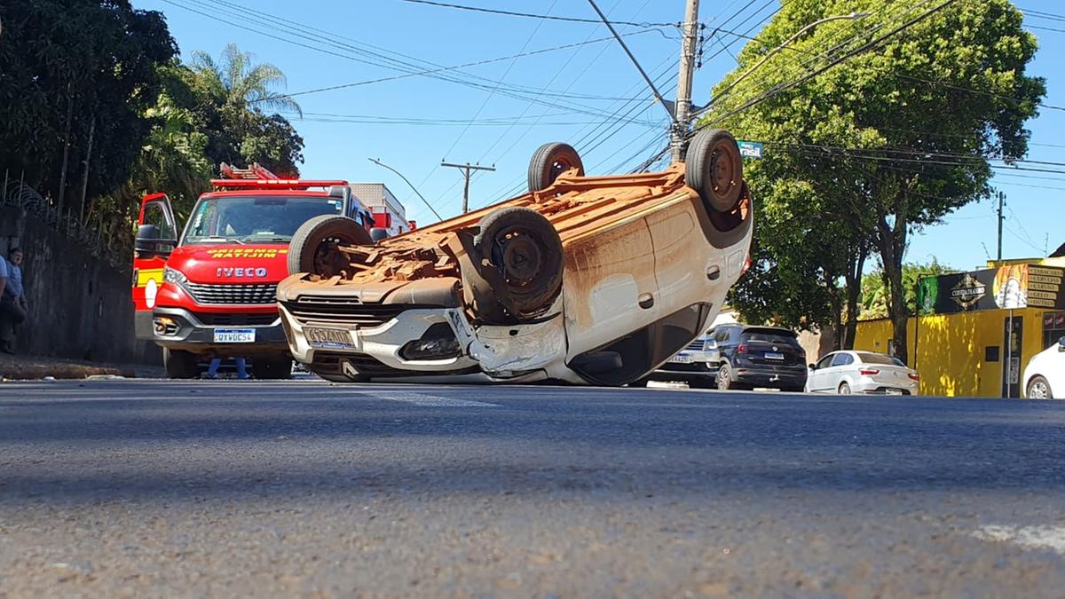 Acidente na Alexandre Barbosa (Foto/JC Duran)