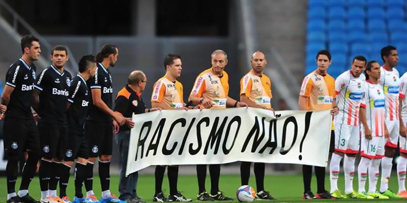 O combate ao racismo e à violência no futebol deve ser uma bandeira universal (Foto/Arquivo)