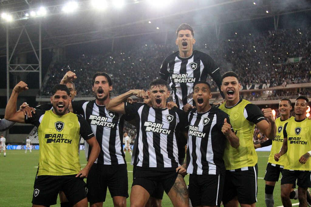 Botafogo segura a LDU na altitude e vai decidir vaga na Sul-Americana no Engenhão (Foto/Agência Futebol Interior)