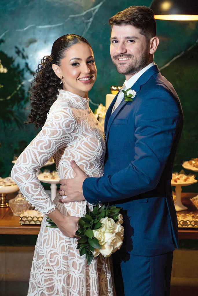 Anna Flávia Ribeiro e Leonardo Ribeiro Júnior trocaram as alianças no final de semana, em jantar intimista (Foto/Reprodução)