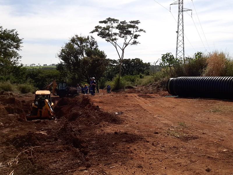 Obra de drenagem na rua Dr. Pedro Baldo, bairro Alfredo Freire, em Uberaba (Foto/Divulgação Codau)