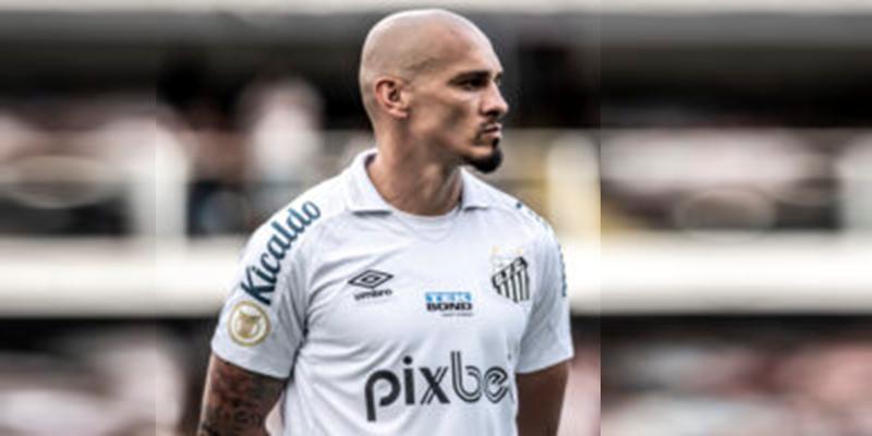 O Vasco negocia com o zagueiro Maicon para o segundo semestre. Atleta deve rescindir o contrato com o Peixe (Foto/Ivan Storti - Santos FC)