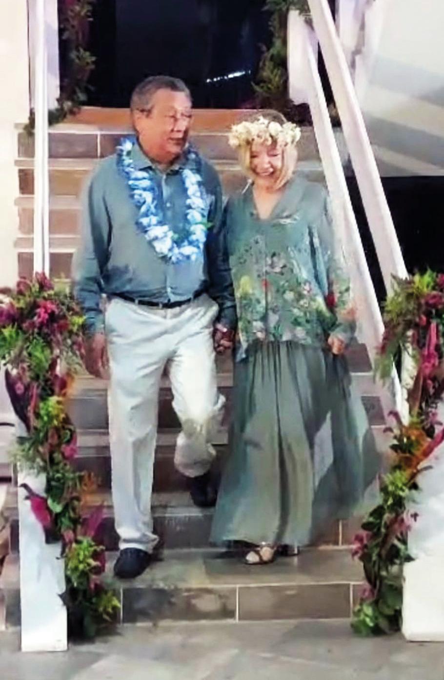 Javier Correa Montero e Isabel Cristina Stacciarini reuniram familiares e amigos para comemorar 25 anos de casamento e os 70 anos dela, a festa em dose dupla aconteceu nos dias 09 e 10 de junho no Guarujá, litoral Paulista (Foto/Arquivo Pessoal)