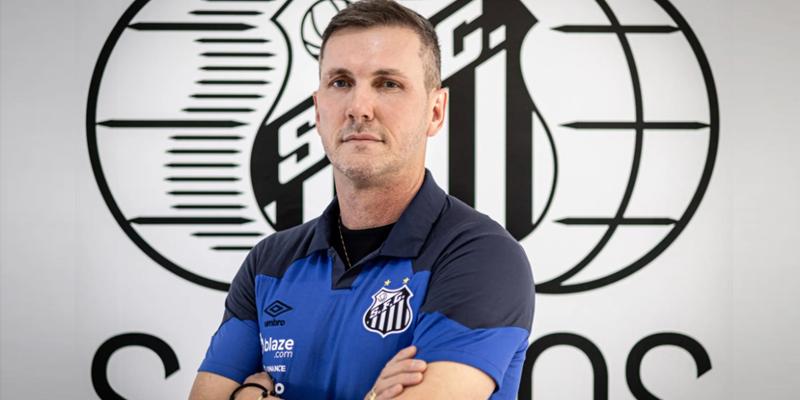 O Santos conta com a chegada de Paulo Turra para tantar se reencontrar com a vitória após chegar aos 10 jogos de jejum (Paulo/SFC)