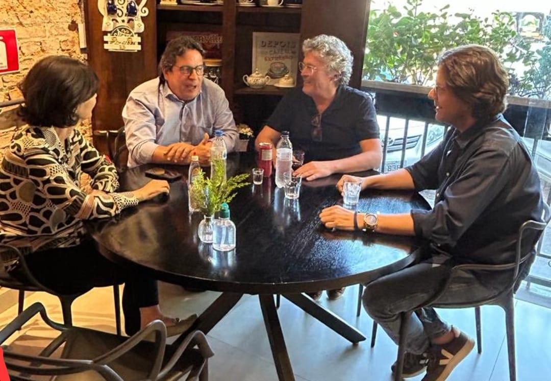 Márcia, Lee, Luiz Cláudio e Thiago Tiveron conversam sobre filiações e planos do PSDB para 2024 (Foto/Divulgação)