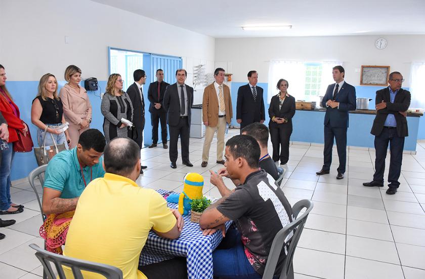 Visita à APAC em Frutal (Foto/Divulgação)