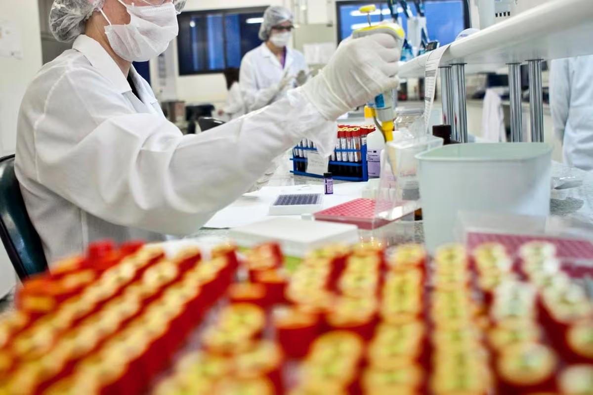 Laboratório de análises clínicas da Funed (Foto/Ses/Divulgação)