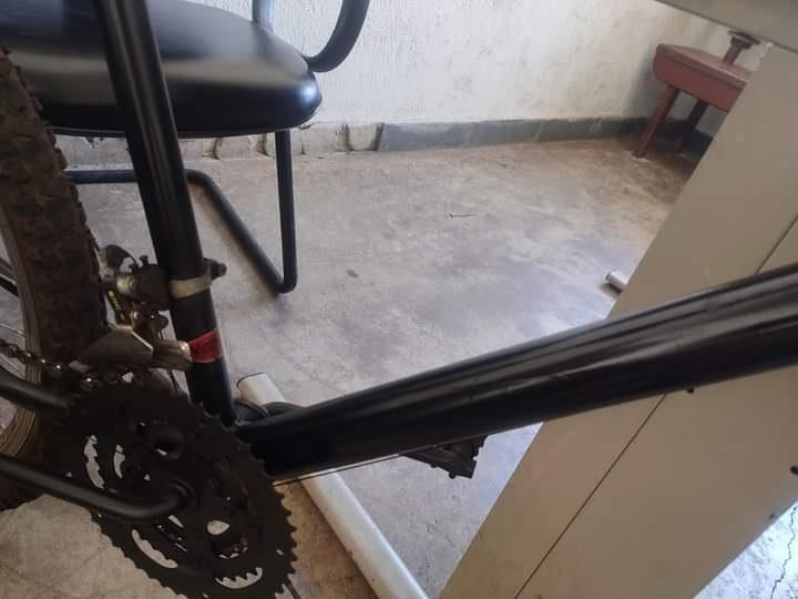 A bicicleta do office boy foi encontrada pela polícia, momentos depois, com a mulher que teria praticado o furto (Foto/Divulgação)