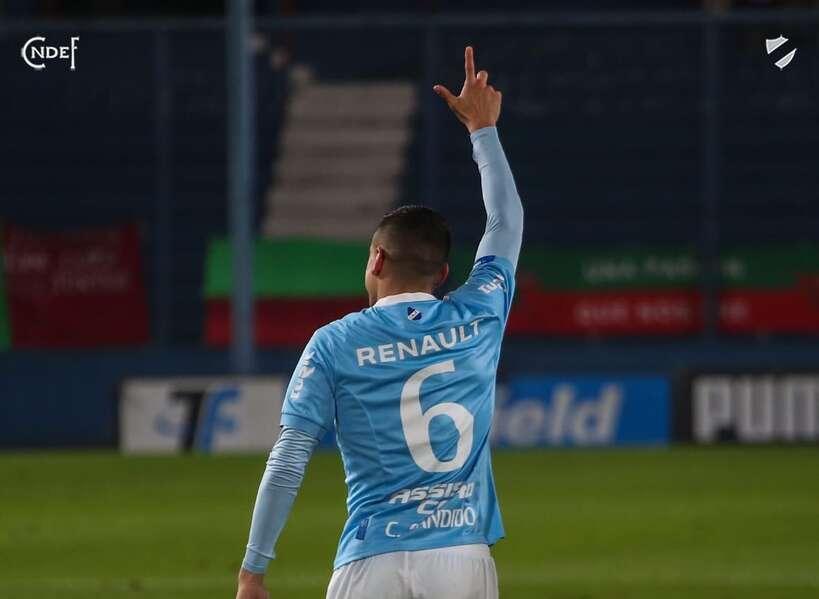 Tricolor de Aço acerta contratação de Camilo Cándido, por empréstimo de um ano, junto ao Bolso, tendo ainda opção de compra (Foto/Nacional (URU))