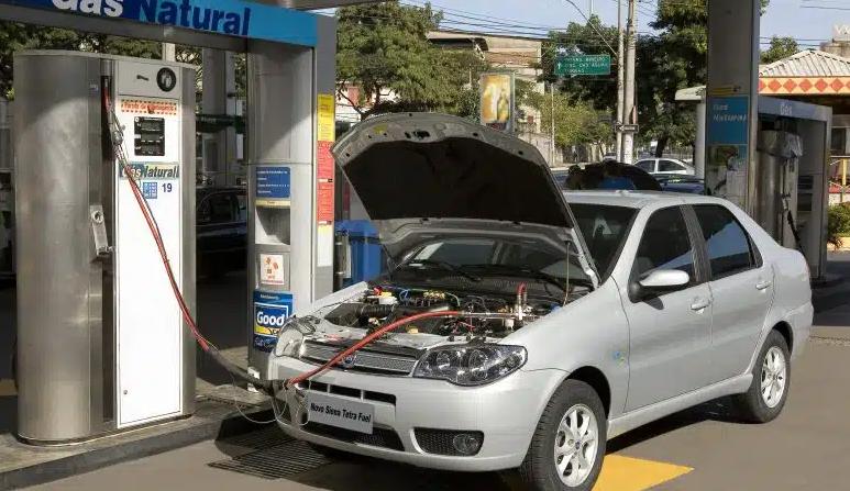 Carro a gás natural (Foto/Reprodução)