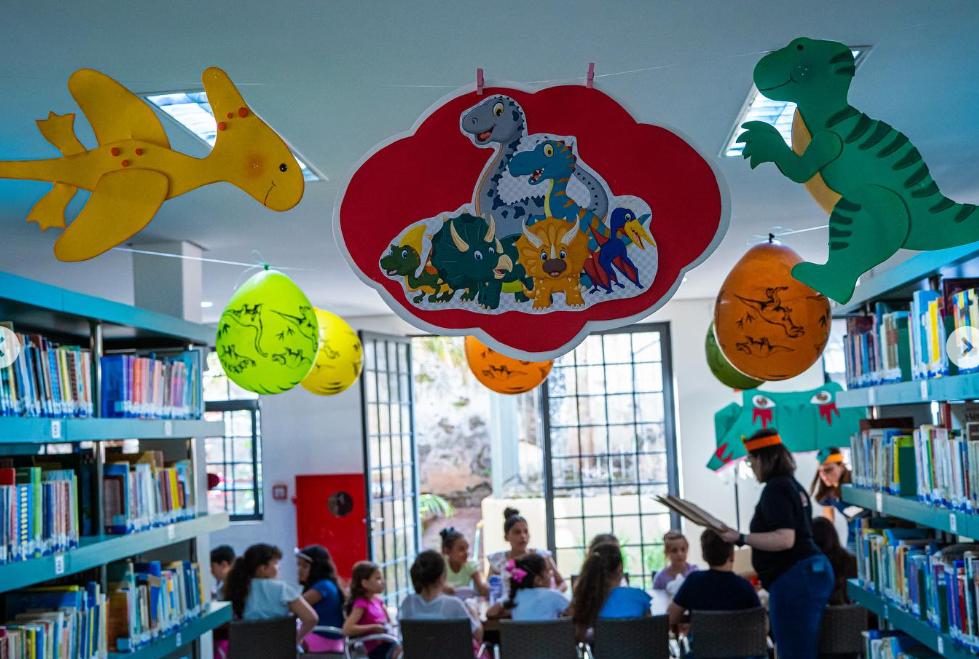 Projeto de Paleontologia na Biblioteca de Uberaba (Foto/Divulgação)