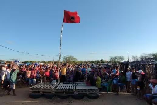 Anunciada no domingo (30), após assembleia, a ocupação foi concretizada nesta segunda-feira (31) (Foto/Divulgação/MST)