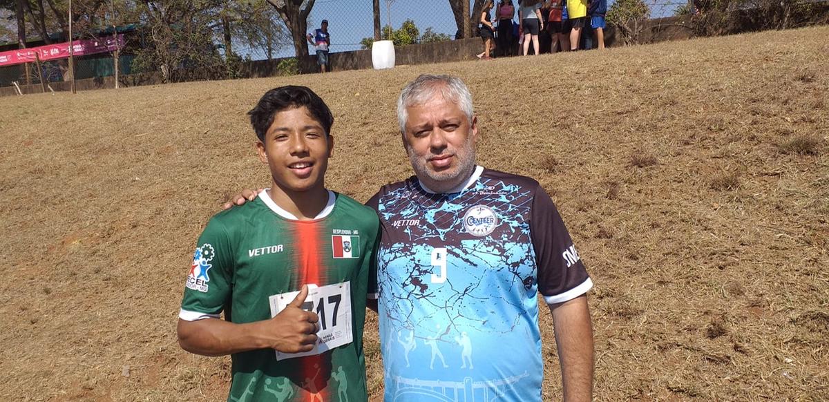 O atleta é único, entre os mais de 6 mil que estão na competição em Uberaba (Foto/Marconi Lima)