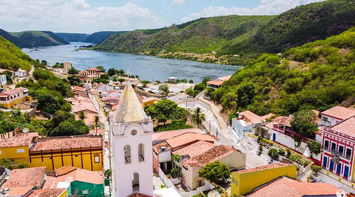 Piranhas é um destino maravilhoso em Alagoas que merece ser conhecido por todos que amam viagens inesquecíveis. (Foto/Divulgação)