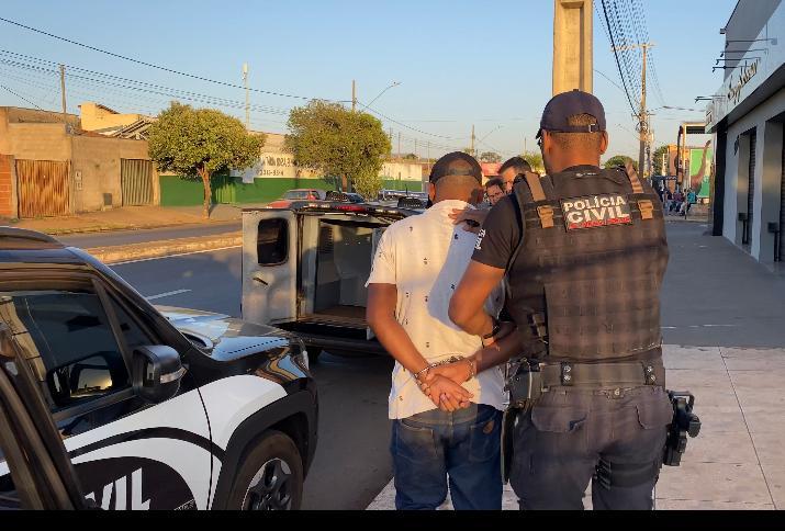 Delegacia Especializada na Repressão de Crimes Rurais do 5°DPC, em Uberaba, deflagrou operação para prender acusados de assaltar fazenda em Conquista. (Foto/Divulgação)