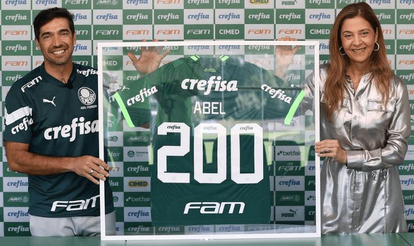 Abel Ferreira tem um saldo de 120 vitórias, 46 empates e 39 derrotas desde que chegou ao Palmeiras (Foto/César Greco/Palmeiras)