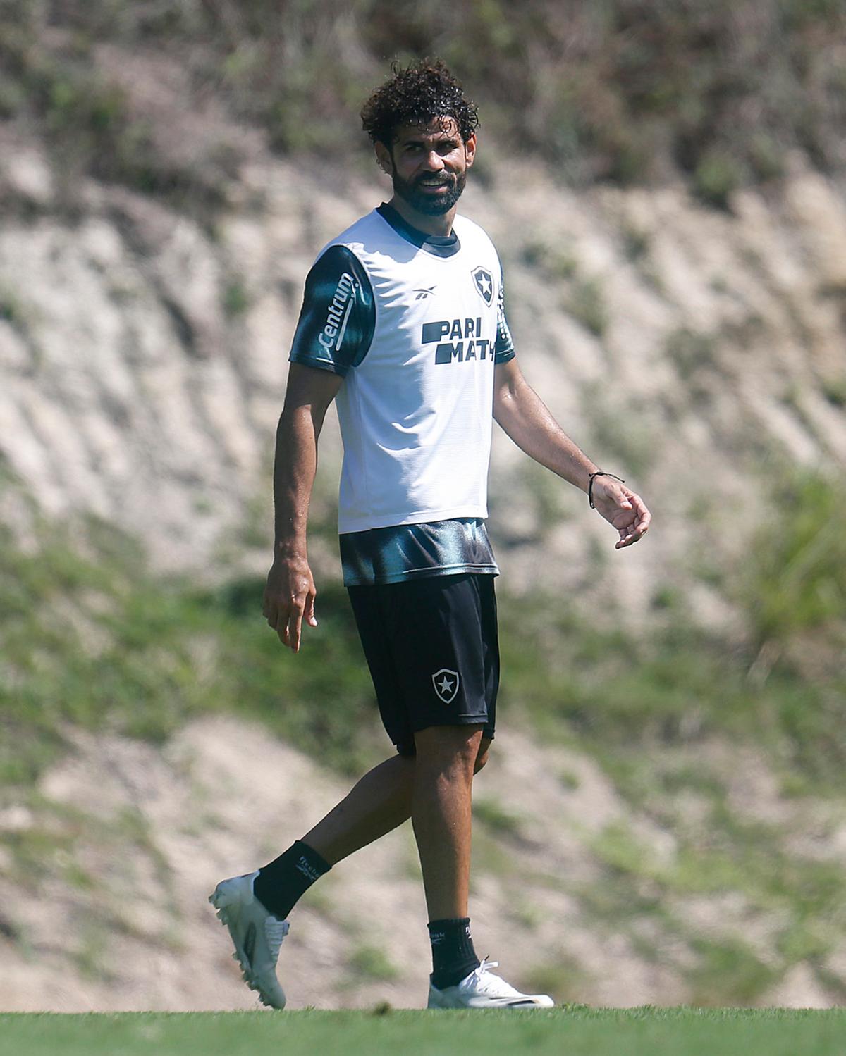 Diego Costa deve fazer sua estreia hoje pelo Botafogo contra o São Paulo (Foto/Vitor Silva)