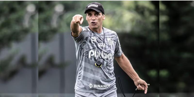 Ainda buscando sua primeira vitória, o técnico Fabián Bustos do América terá vários desfalques diante do São Paulo (Foto/Ivan Storti/Santos FC/O Tempo)