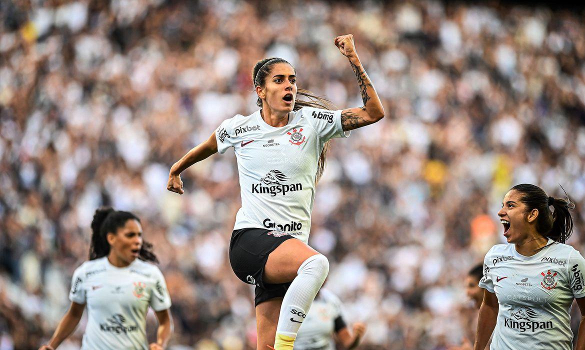 O Corinthians disputou as últimas sete finais do Campeonato Brasileiro, com cinco taças (Foto/Nayra Halm/CBF)