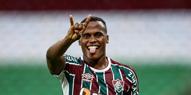 Torcida tricolor ficou preocupada porque Arias (Foto) forma parceria de sucesso com German Cano. (Foto/Lucas Merçon/Fluminense)