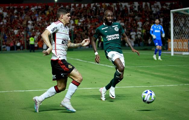 Na Serrinha, em Goiânia, o time de Jorge Sampaoli teve outra apresentação sofrível, com muitos erros de passe e pouca finalização. (Foto/Divulgação/Goiás)