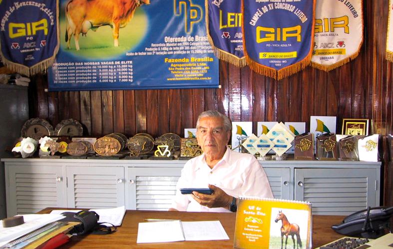 Rubens Resende Peres é considerado um mestre da pecuária e um dos pioneiros no Controle Oficial Leiteiro pela ABCZ (Foto/Reprodução)