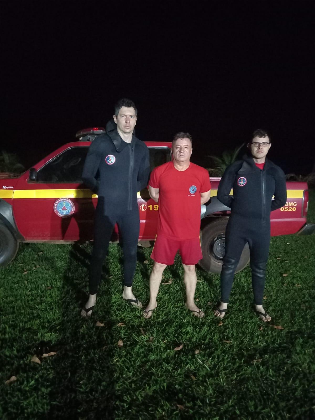 Equipe dos Bombeiros que atendeu a ocorrência (Foto/Divulgação)