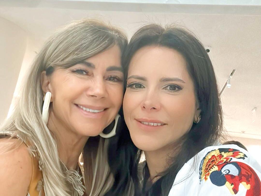 Empreendedora de sucesso Tânia Bulhões e sua filha Daniela, que agora integra o time de frente da marca, junto com seu irmão Virgílio, CEO dos mais bem-sucedidos (Foto/Divulgação)