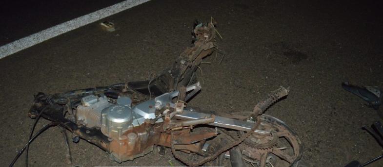 Situação em que ficou a moto após a colisão (Foto/Divulgação)