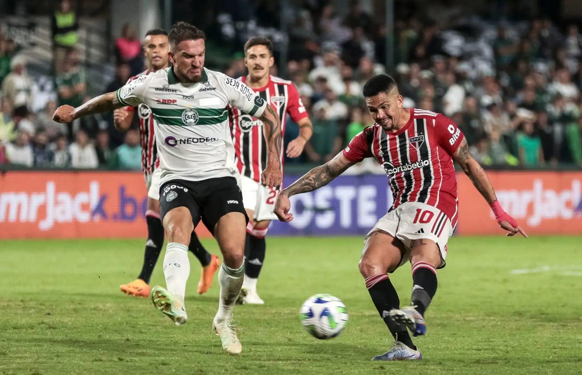 A vitória faz o São Paulo respirar na tabela (Foto/PGG/Icon Sport)