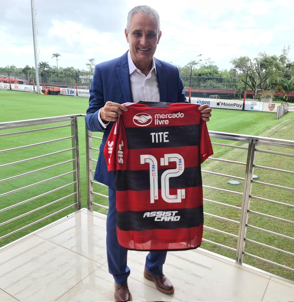 Tite chega ao Flamengo com a missão de  classificar o time para a Libertadores e se tiver chance, ser Campeão Brasileiro (Foto/Nathã Soares/Flamengo)