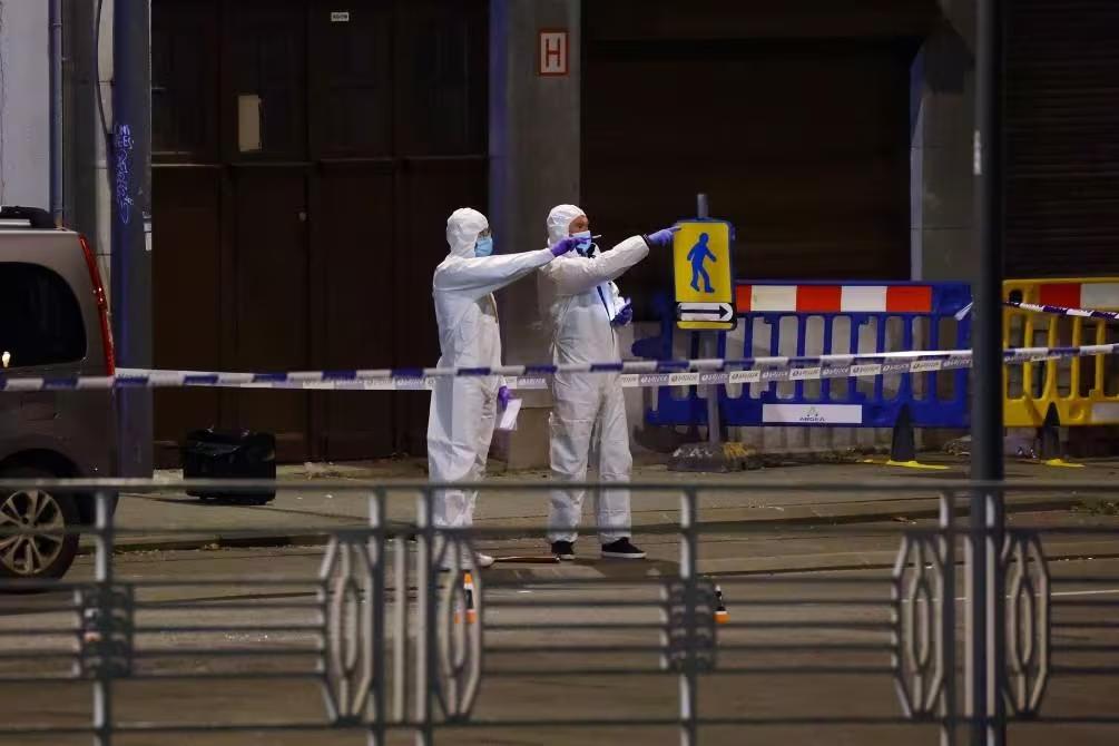 Polícia investiga ataque a tiros em Bruxelas (Foto/Kenzo TRIBOUILLARD / AFP - via O Tempo)