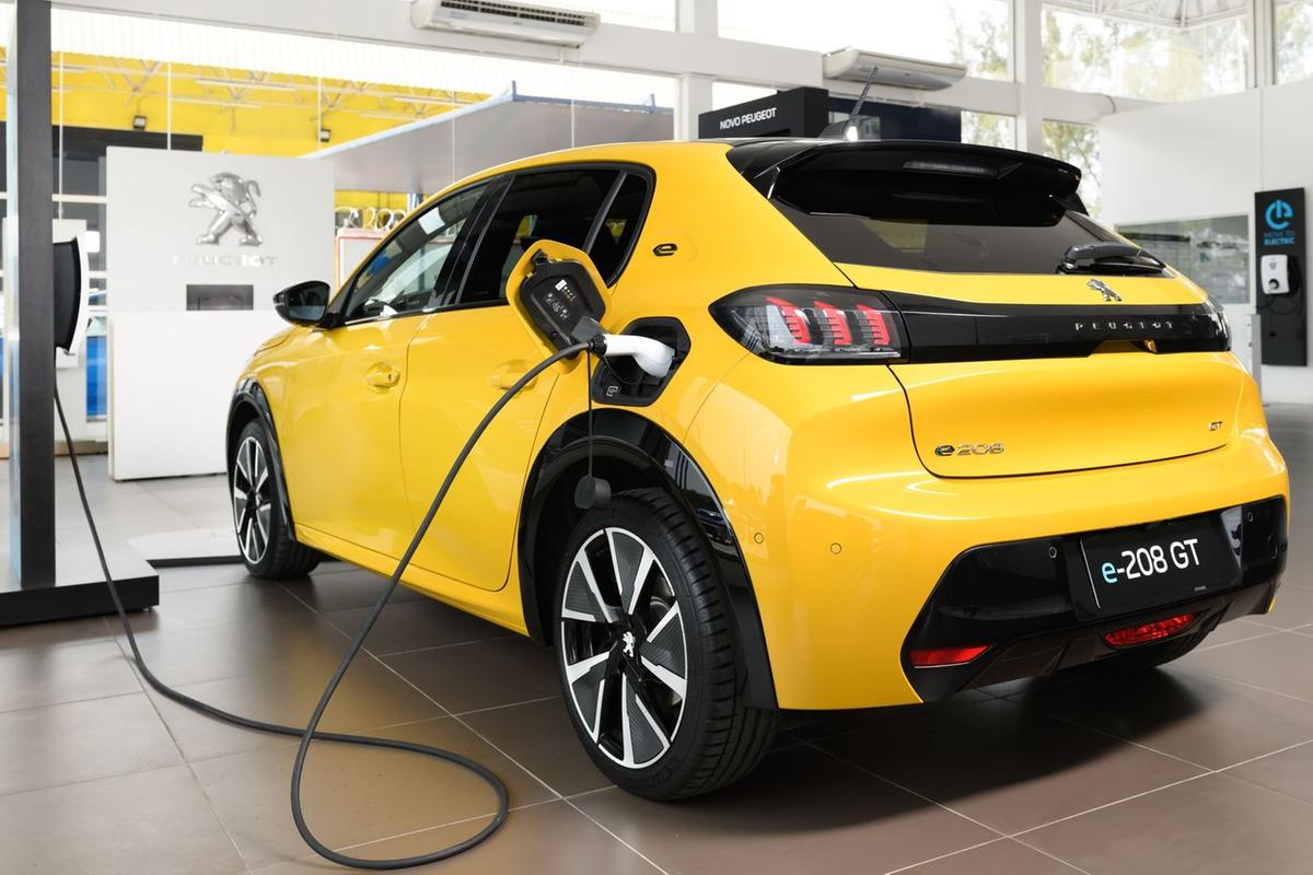 Para ter direito ao benefício, o carro precisa ser produzido no estado e ter valor de até R$ 199.116,00 (Foto/Petróleo e Gás)