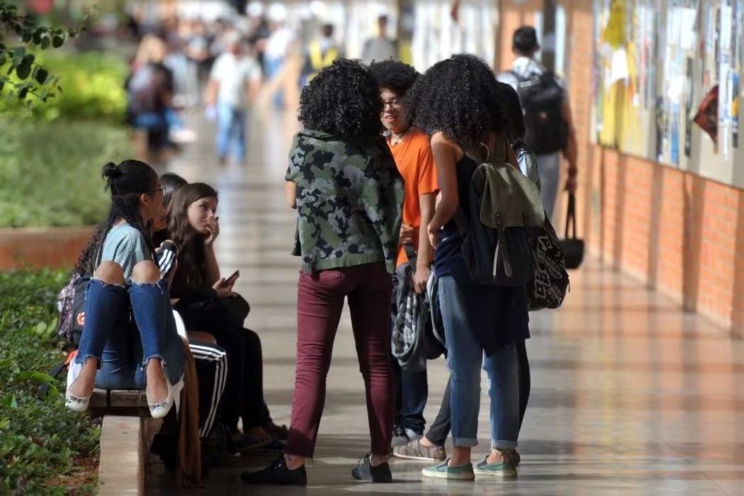 Lei de Cotas reserva vagas nas universidades para estudantes negros, pardos, indígenas, com deficiência e de baixa renda (Foto/Marcello Casal Jr/Agência Brasil)