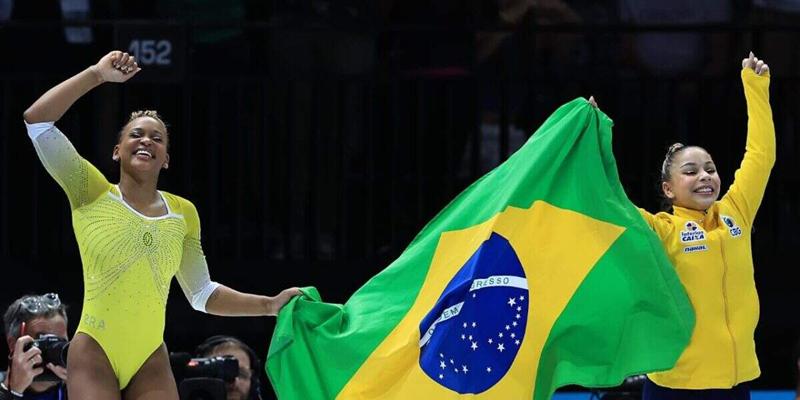 Flávia Saraiva e Rebeca Andrade: prenúncio de mais medalhas. (Foto/Ricardo Bufolin/CBG)