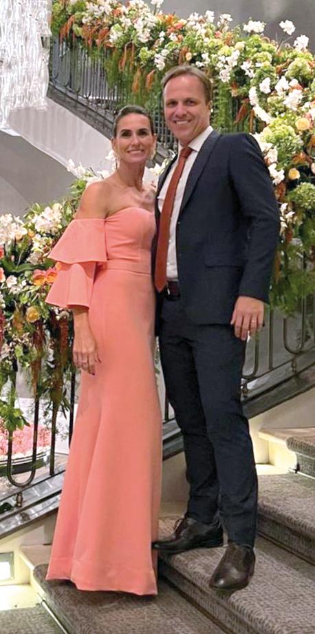 Tati e Pablo Pinti foram festejar o querido casal (Foto/Divulgação)