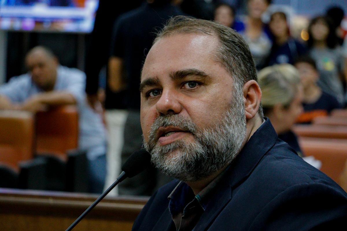 Autor da proposta vetada pela prefeita Elisa, o vereador Túlio contestou os argumentos e rebateu a justificativa da Codau (Foto/Rodrigo Garcia/CMU)