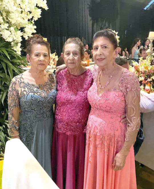 Nossa amiga Maria Gonçalves, tia da noiva Fernanda com suas irmãs Aparecida e Jerônima, avó da noiva Fernanda Borges da Silva, de badalado casamento em outubro (Foto/Reprodução)