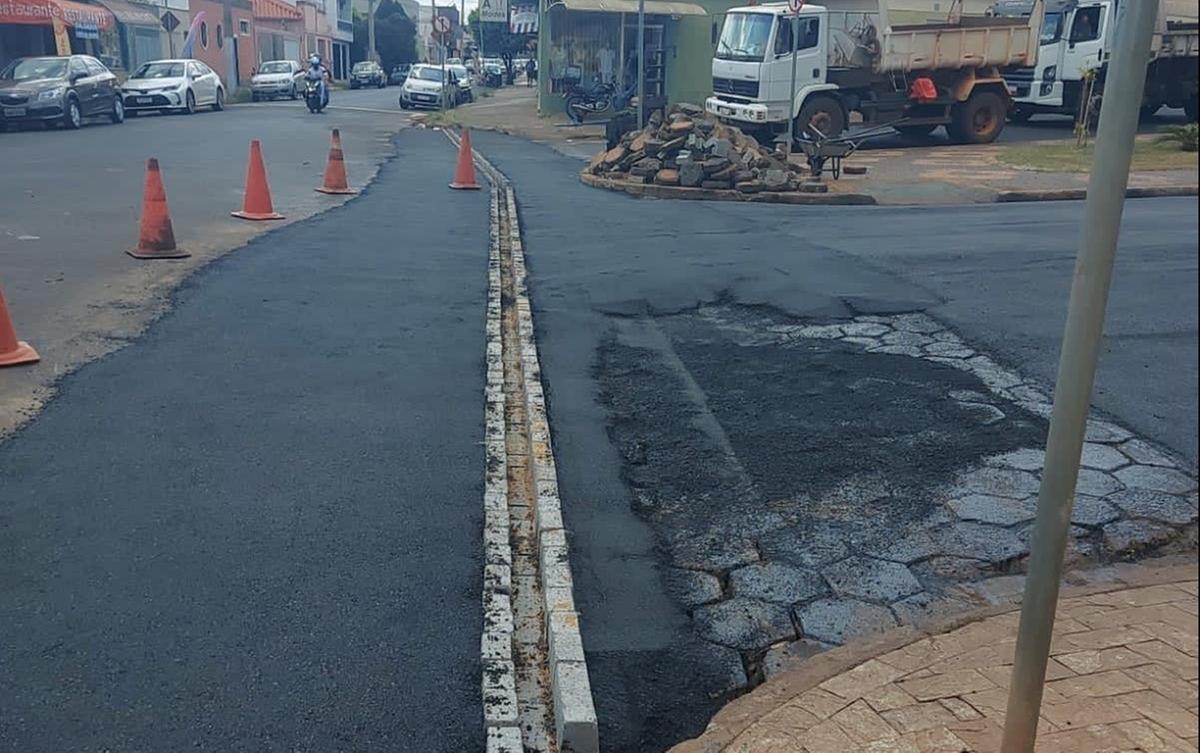 A sugestão do vereador é que as depressões sejam substituídas por canaletas em toda a cidade, a exemplo do que já ocorre em alguns cruzamentos (Foto/Divulgação)