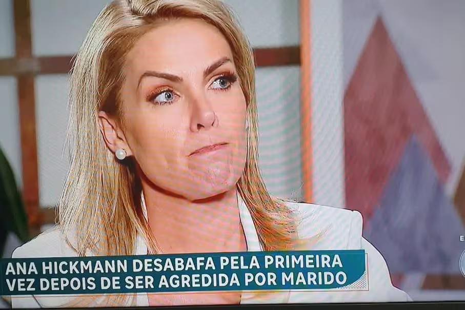 Ana Hickmann em entrevista ao Domingo Espetacular (Foto/Reprodução/ TV Record)