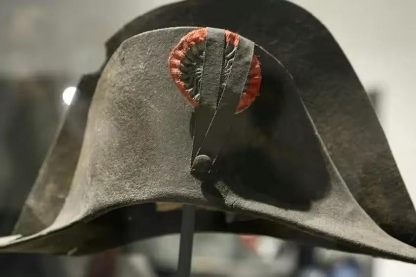 Chapéu usado por Napoleão (Foto/AFP)