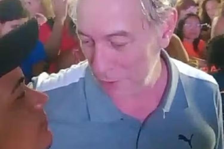 O ex-presidenciável Ciro Gomes (PDT) deu um tapa no rosto de um jovem após ser abordado e provocado pela vítima (Foto/Reprodução)