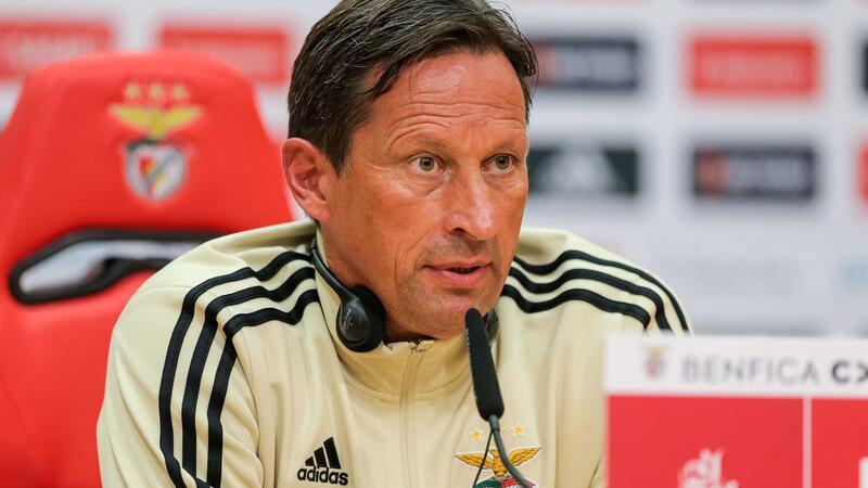 Roger Schmidt: se o Benfica precisar de um treinador para fazer substituições como os torcedores querem, não há problema, eu saio (Foto/Geraldo Santos/Global Imagens)