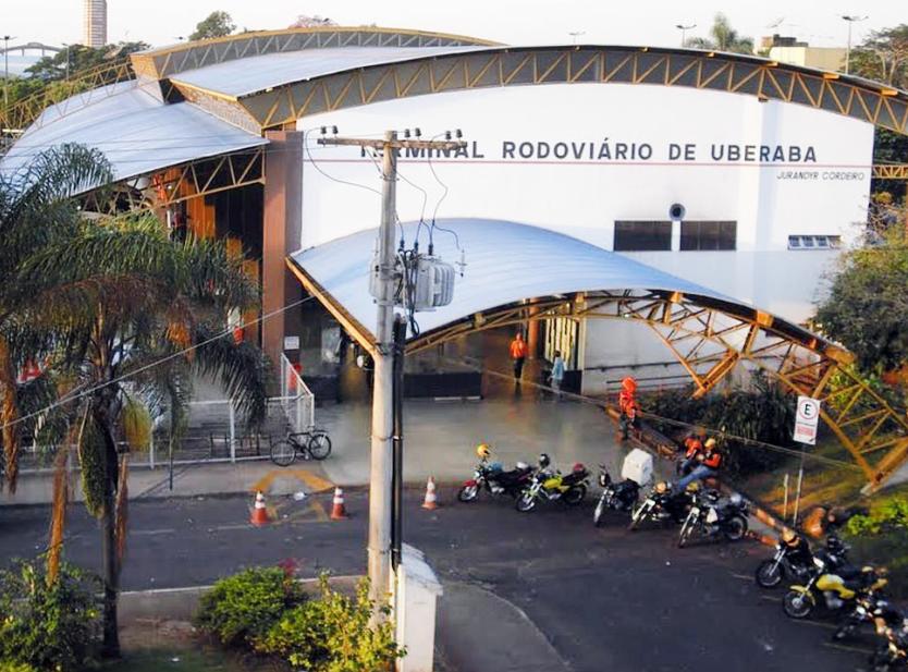 Terminal rodoviário de Uberaba, onde o beneficiado com o “Saidão de Natal” tentou contra a vida de uma pessoa (Foto/ Arquivo JM)