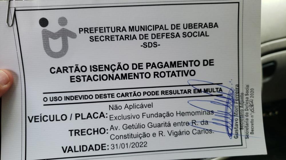 Cartão especial para estacionamento (Foto/Divulgação)