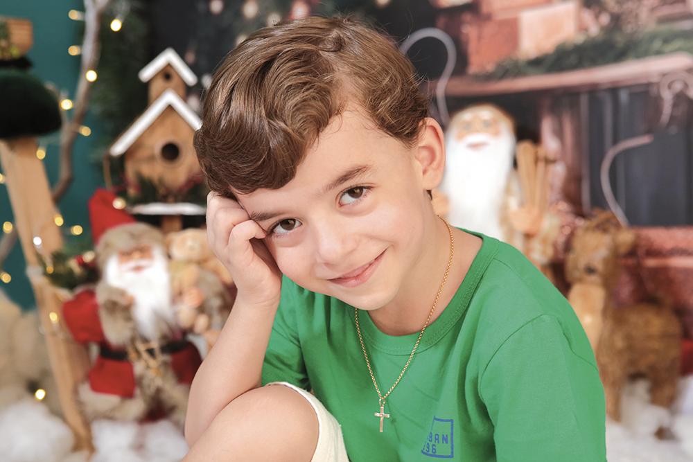 Lorenzo Herker Moura começou o ano soprando velinha, no dia 1º, para orgulho de seus pais, Clarice Herker e Carlos Antonio Moura. Felicidades!! (Foto/Reprodução)