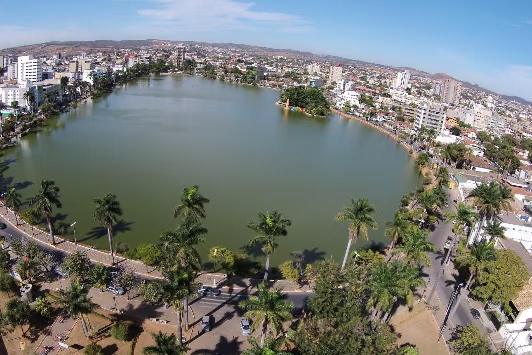 Cidade da região Central de Minas registrou um tremor de terra na noite de domingo (14) (Foto/Luiz Claudio Alvarenga/Divulgação)