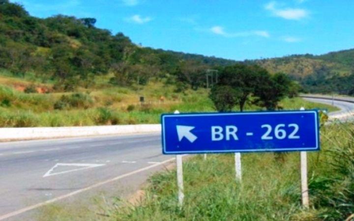 A BR-262 apresenta 29 pontos críticos, o que corresponde mais de 7% de sua extensão, no território mineiro, com problemas (Foto/ Ilustrativa)